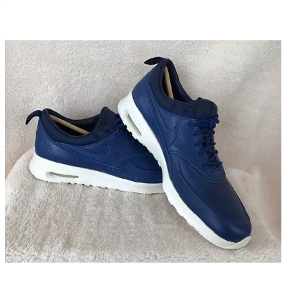 NEW NIKE AIR MAX THEA PINNACLE SIZE 9.5 - Picture 4 of 5